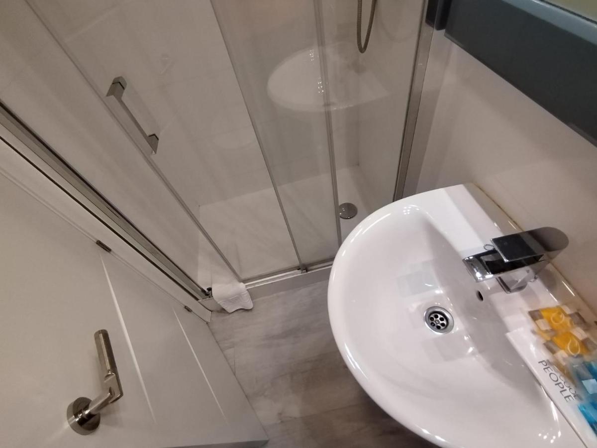 Apartamento Para 4 - Puerta Del Sol Madrid Dış mekan fotoğraf