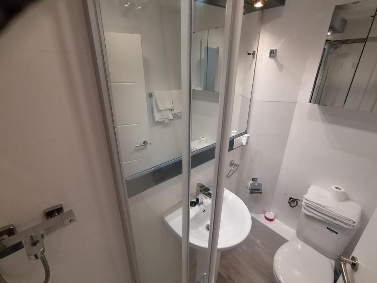 Apartamento Para 4 - Puerta Del Sol Madrid Dış mekan fotoğraf